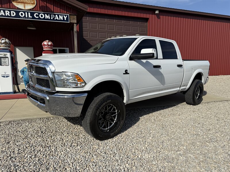 2016 RAM 2500 Tradesman   - Photo 1 - Shirley, IN 47384