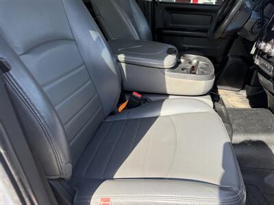2016 RAM 2500 Tradesman   - Photo 22 - Shirley, IN 47384