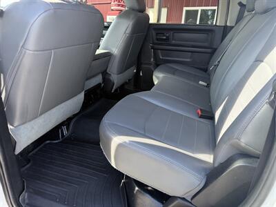 2016 RAM 2500 Tradesman   - Photo 32 - Shirley, IN 47384