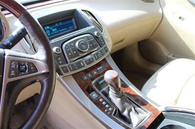 2012 Buick LaCrosse Premium 2   - Photo 17 - Maxwell, IN 46154