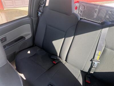 2005 GMC Canyon Z85 SLE Base 4dr Crew Cab Z85 SLE Base - Photo 16 - Shirley, IN 47384