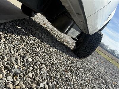 2013 GMC Sierra 2500 SLT   - Photo 35 - Shirley, IN 47384