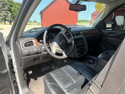 2013 GMC Sierra 2500 SLT   - Photo 21 - Shirley, IN 47384