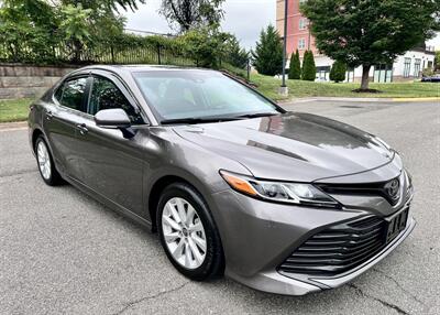 2020 Toyota Camry LE   - Photo 3 - Manassas, VA 20110