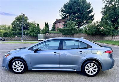 2020 Toyota Corolla LE   - Photo 8 - Manassas, VA 20110