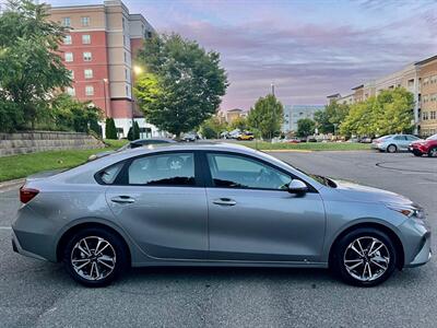 2023 Kia Forte LXS   - Photo 4 - Manassas, VA 20110