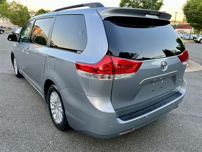 2012 Toyota Sienna XLE 8-Passenger   - Photo 6 - Manassas, VA 20110