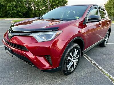 2018 Toyota RAV4 LE   - Photo 1 - Manassas, VA 20110