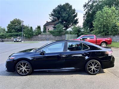 2021 Toyota Camry SE   - Photo 8 - Manassas, VA 20110