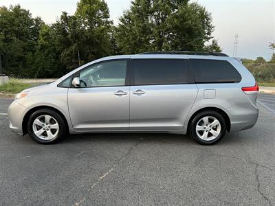 2011 Toyota Sienna LE 8-Passenger   - Photo 4 - Manassas, VA 20110