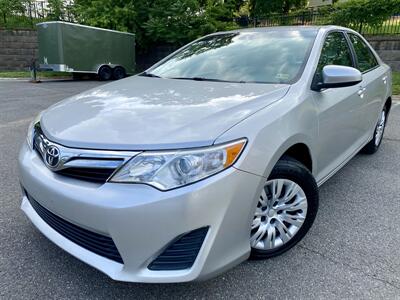 2014 Toyota Camry LE   - Photo 1 - Manassas, VA 20110