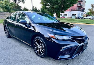 2022 Toyota Camry SE   - Photo 3 - Manassas, VA 20110