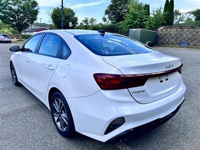 2022 Kia Forte LXS   - Photo 7 - Manassas, VA 20110