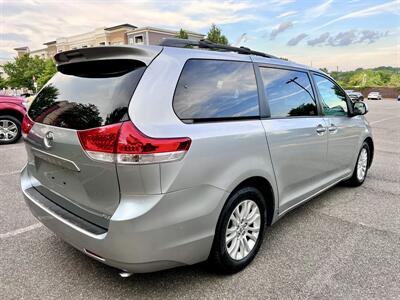 2013 Toyota Sienna XLE 8-Passenger   - Photo 5 - Manassas, VA 20110