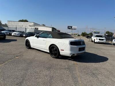 2014 Ford Mustang V6 Premium   - Photo 10 - Ogden, UT 84401