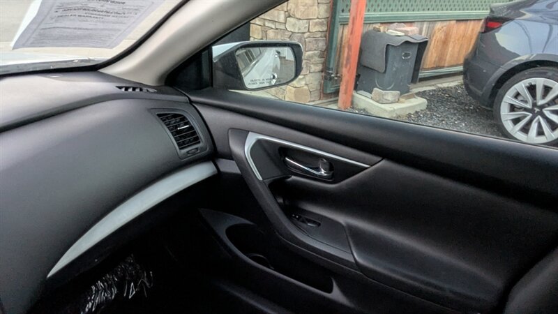 2017 Nissan Altima 2.5 S - Photo 34 - Canyon Country, CA 91351