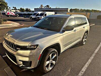 2021 Jeep Grand Cherokee L Limited   - Photo 1 - Gilbert, AZ 85233