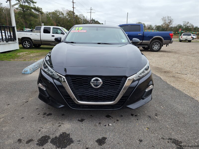 2019 Nissan Altima 2.5 SR  