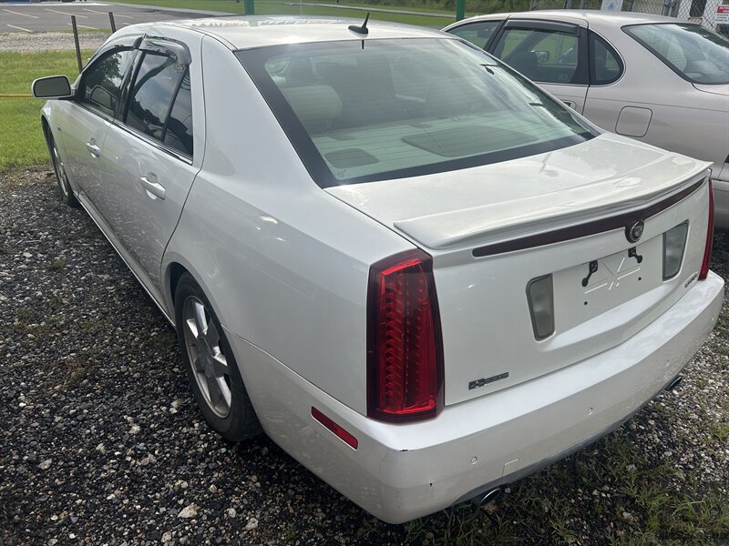 2005 Cadillac STS  