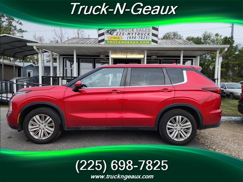 2022 Mitsubishi Outlander ES   - Photo 1 - Walker, LA 70785-5946