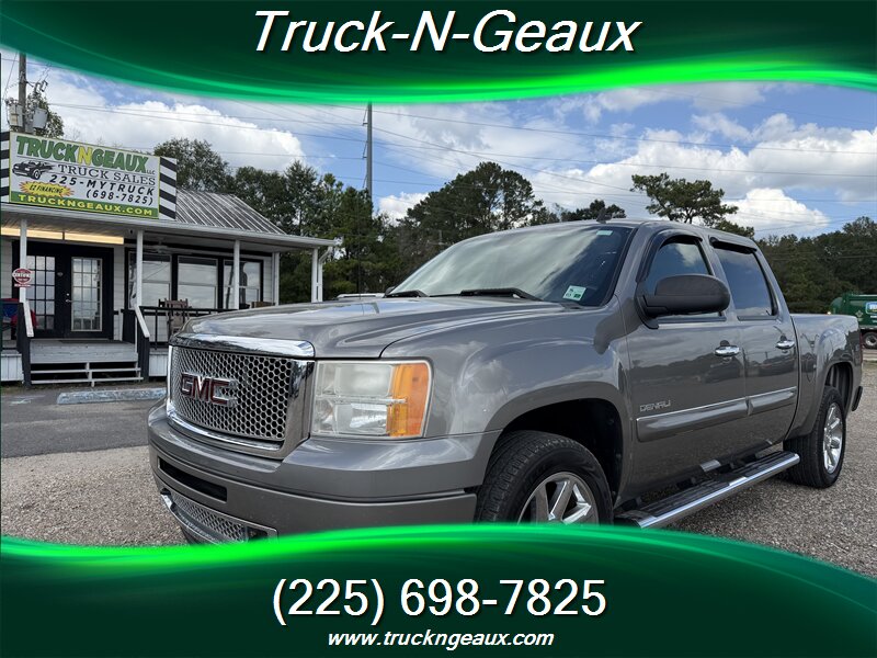 2013 GMC Sierra 1500 Denali   - Photo 1 - Walker, LA 70785-5946