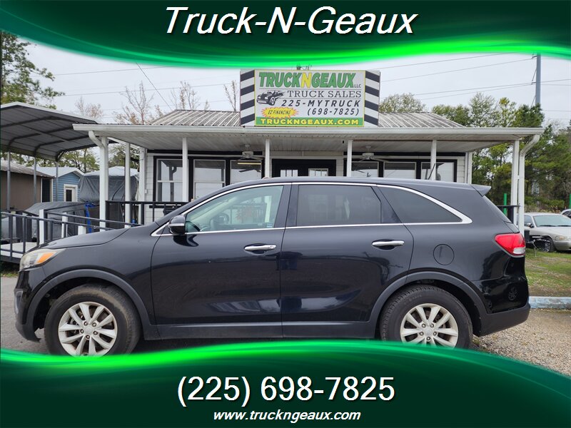 2018 Kia Sorento L   - Photo 1 - Walker, LA 70785-5946