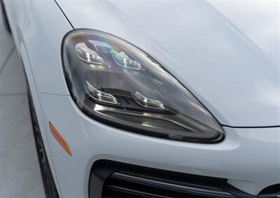 2023 Porsche Cayenne Platinum Edition   - Photo 32 - Tustin, CA 92780