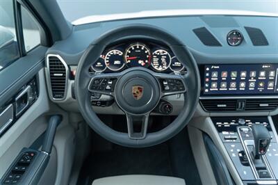 2023 Porsche Cayenne Platinum Edition   - Photo 39 - Tustin, CA 92780