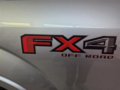 2020 Ford F-150 Lariat   - Photo 6 - Mandan, ND 58554