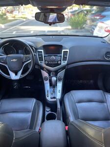 2015 Chevrolet Cruze 2LT Auto - Photo 9 - Van Nuys, CA 91402