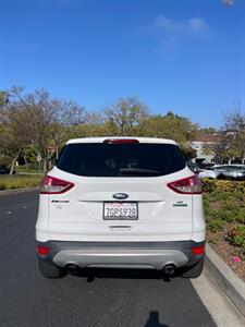 2014 Ford Escape SE - Photo 5 - Van Nuys, CA 91402