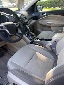 2014 Ford Escape SE - Photo 7 - Van Nuys, CA 91402