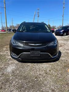 2017 Chrysler Pacifica Touring Plus  