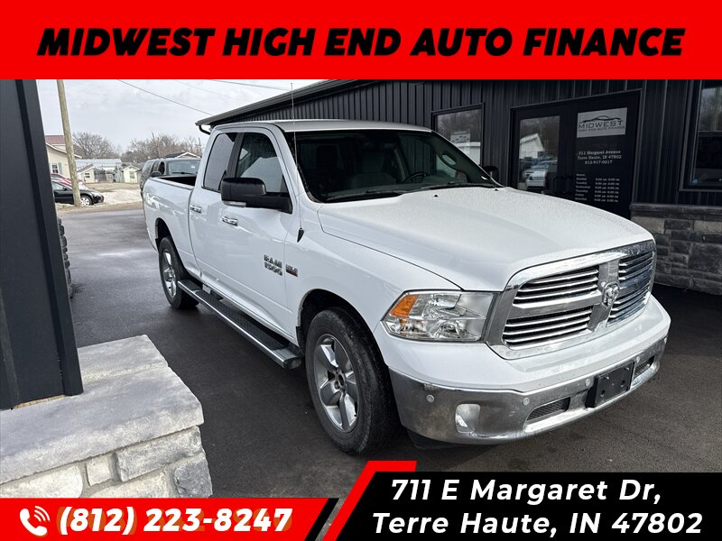 2017 RAM 1500 SLT   - Photo 1 - Terre Haute, IN 47802