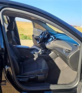 2018 Chevrolet Malibu LT   - Photo 13 - Florence, AZ 85132