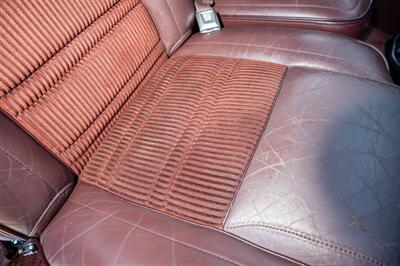 1990 Jeep Grand Wagoneer   - Photo 86 - Spring Valley, CA 91978