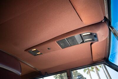 1990 Jeep Grand Wagoneer   - Photo 68 - Spring Valley, CA 91978