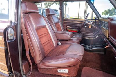 1990 Jeep Grand Wagoneer   - Photo 82 - Spring Valley, CA 91978