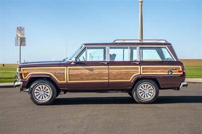 1990 Jeep Grand Wagoneer   - Photo 6 - Spring Valley, CA 91978