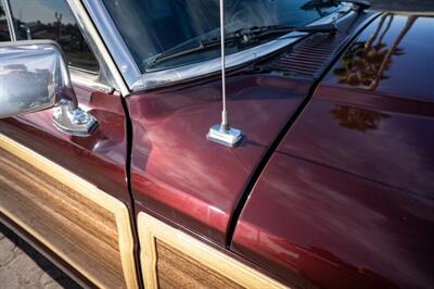1990 Jeep Grand Wagoneer   - Photo 47 - Spring Valley, CA 91978
