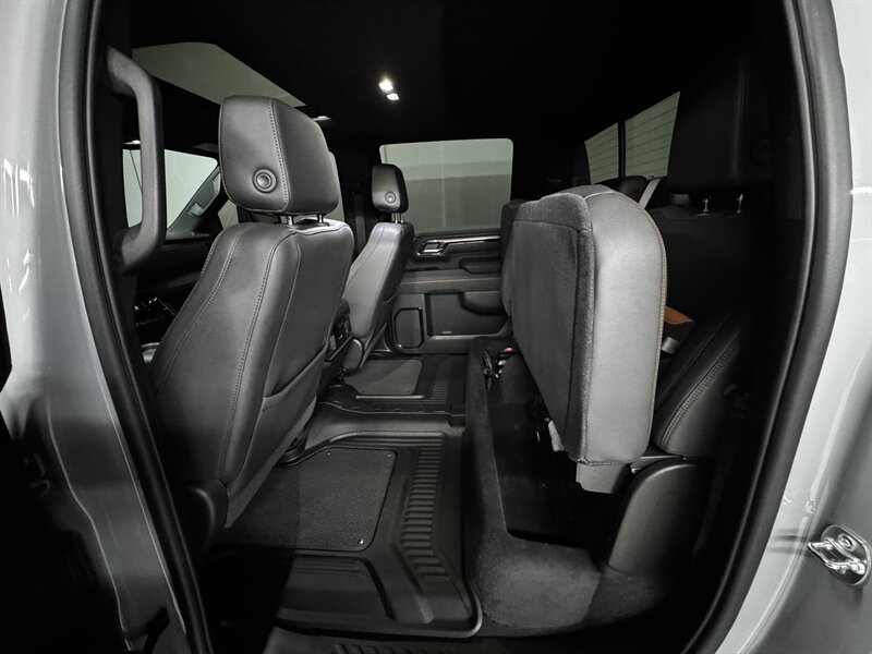 2025 GMC Sierra 2500 AT4 - Photo 19 - San Diego, CA 92111
