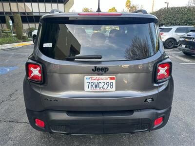2016 Jeep Renegade Latitude 4x4 SUV - Photo 6 - San Jose, CA 95128