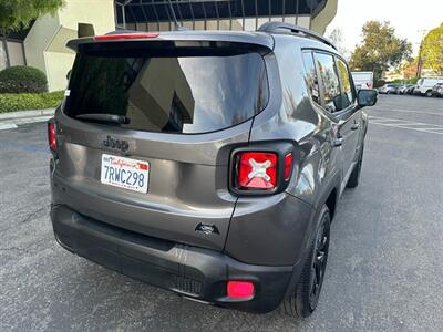 2016 Jeep Renegade Latitude 4x4 SUV - Photo 5 - San Jose, CA 95128