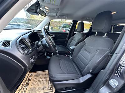 2016 Jeep Renegade Latitude 4x4 SUV - Photo 18 - San Jose, CA 95128