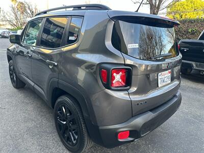 2016 Jeep Renegade Latitude 4x4 SUV - Photo 7 - San Jose, CA 95128
