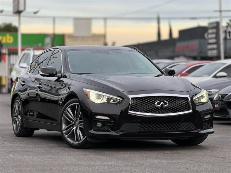 2014 INFINITI Q50 Hybrid Premium  