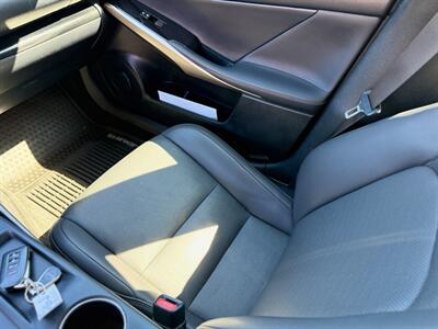 2016 Lexus IS 300   - Photo 12 - North Hills, CA 91343