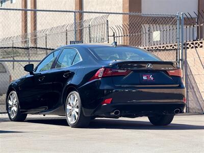 2016 Lexus IS 300   - Photo 6 - North Hills, CA 91343