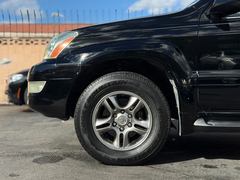 2008 Lexus GX 470 - Photo 7 - North Hills, CA 91343