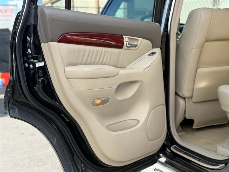 2008 Lexus GX 470 - Photo 17 - North Hills, CA 91343